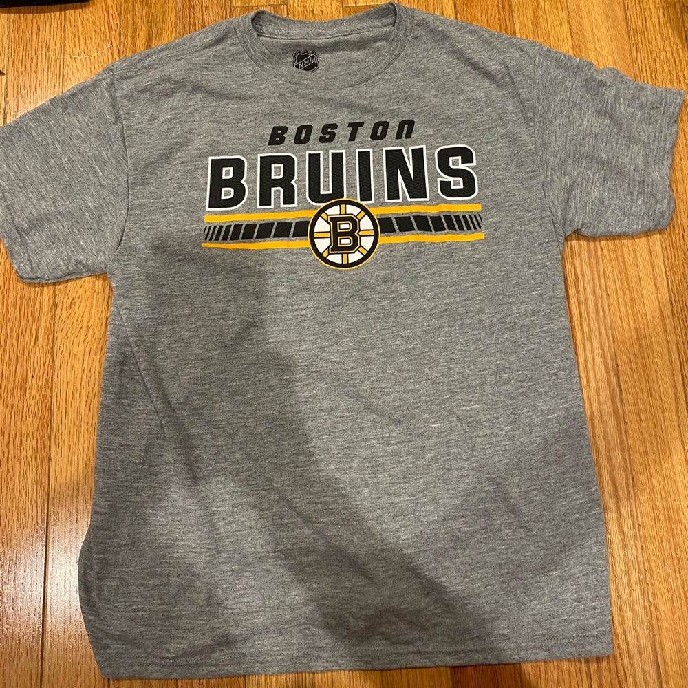 Boston Bruins tshirt